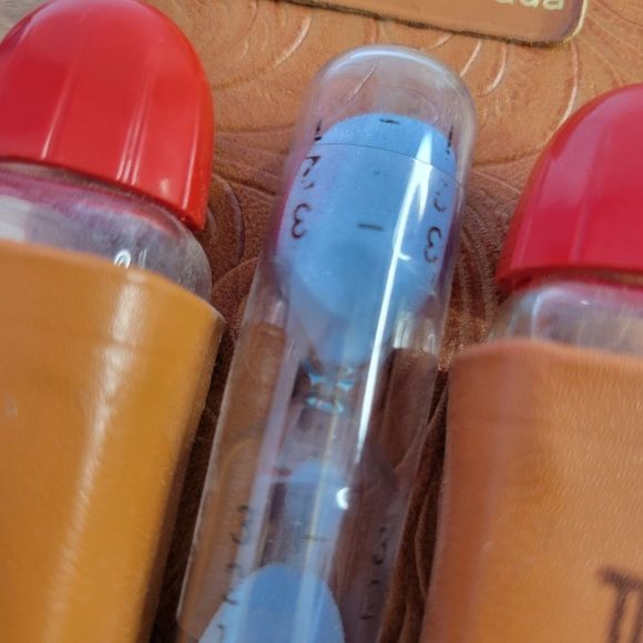 Fort Smith Vintage Salt & Pepper Cook Timer Hand Tooled Leather Travel Set - Picture 9 of 9